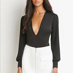 Sheer sleeves bodysuit